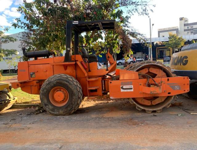 Locação Rolo Compactador e Máquinas em Montes Claros, e filial em Buritizeiro / MG e Região