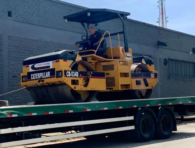 Locação Rolo Compactador e Máquinas em Montes Claros, e filial em Buritizeiro / MG e Região