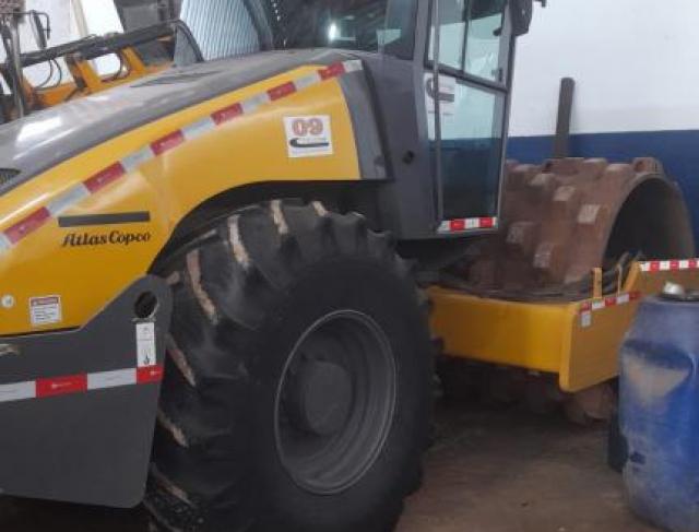 Locação Rolo Compactador e Máquinas em Montes Claros, e filial em Buritizeiro / MG e Região